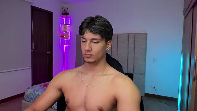 CHRIS_MORGAN1: онлайн-секс-чат
