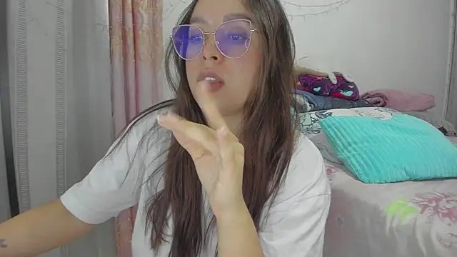Chat +18 de HARLEYNAPIER ao vivo