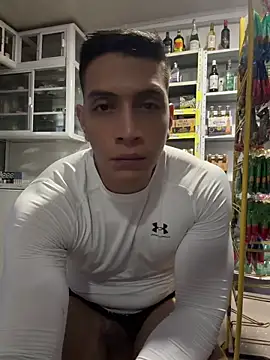 OliverWest04 Chat XXX in diretta