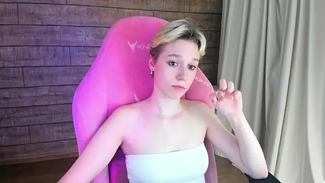 AgataGate's Live XXX Chat