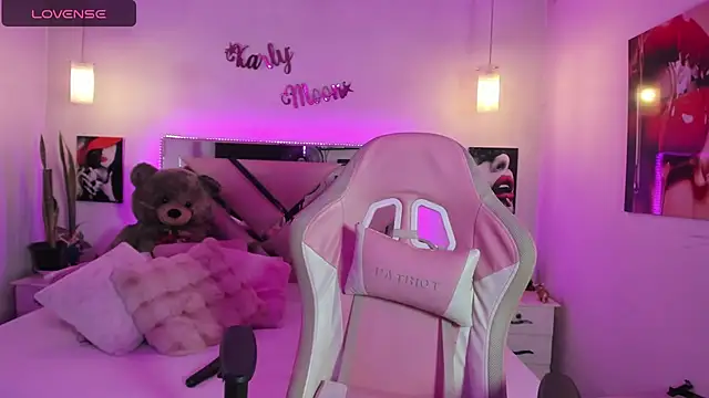 Živý XXX chat Karly_moon