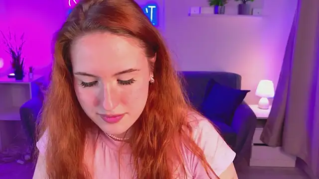 ChloeAster Chat XXX live