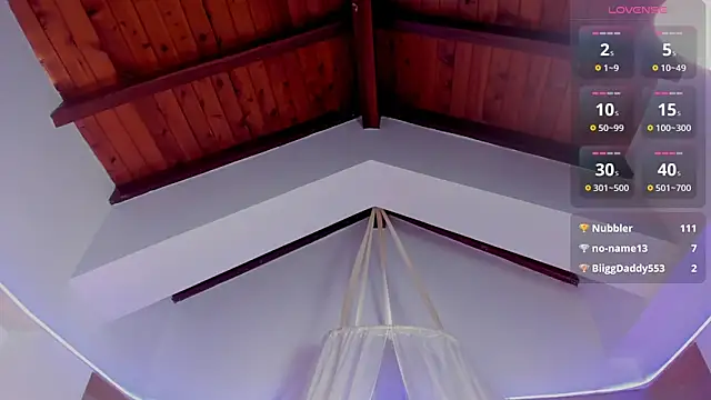 Chat +18 de _hanna_sky ao vivo