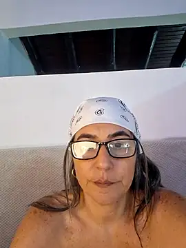 XXX chat uživo modela katy_randy1
