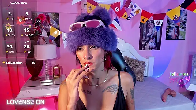 RavynRouge1's Live XXX Chat