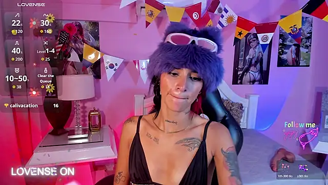 RavynRouge1 Chat XXX live