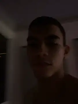 Sebastian_Vega 라이브 XXX 채팅