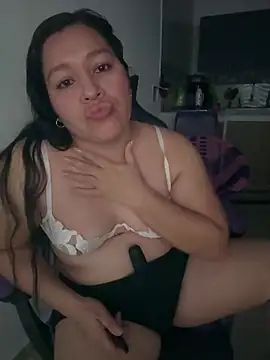 Lovelipsbig's Live XXX Chat