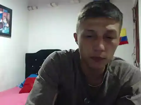 Stiiveen777 – Live XXX-chat