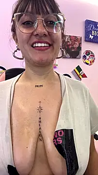 SammyGomezのライブXXXチャット