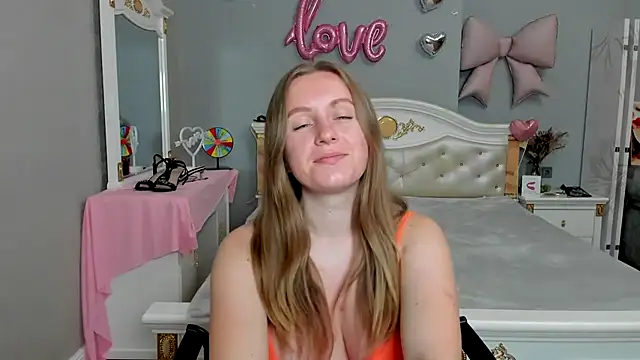 دردشة Marisha_Cute الجنسية المباشرة