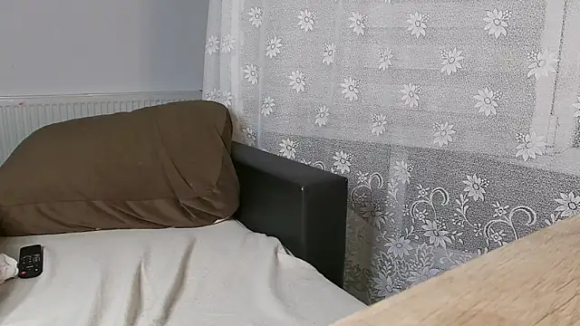 lunabluee Adlı Modelin Canlı XXX Sohbeti