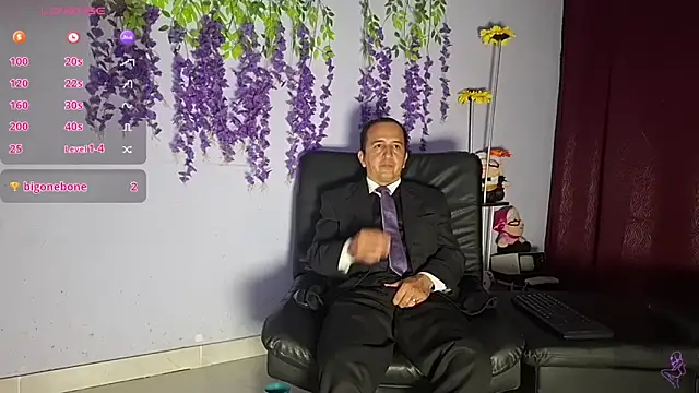 Chat +18 de GreisyAndHazzan ao vivo