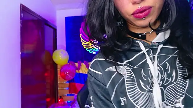 REDHOTTER_ Live XXX Chat