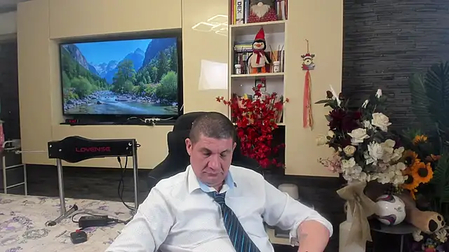 SpartacusDaddy48's Live XXX Chat