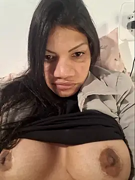 Chat XXX ao vivo de charllottebrasilian