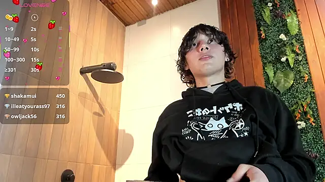 Brunodeluca_ Chat XXX live