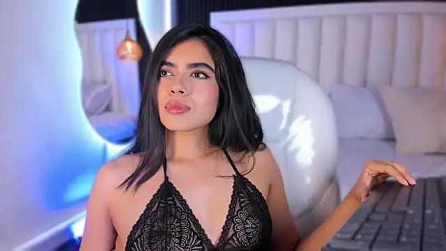 Isabellax21 élő XXX-chatje
