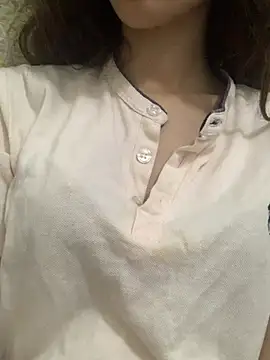 Labelleamira 现场XXX聊天