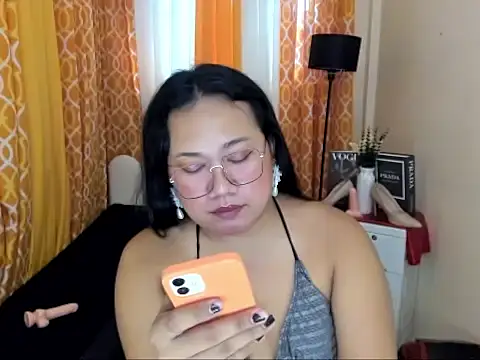 Chat +18 de BigCockLexie ao vivo