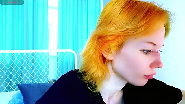 Kiara_Age Chat XXX in diretta