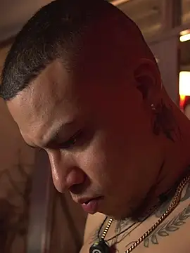 Онлайн чат XXX AlphaMasterXxx
