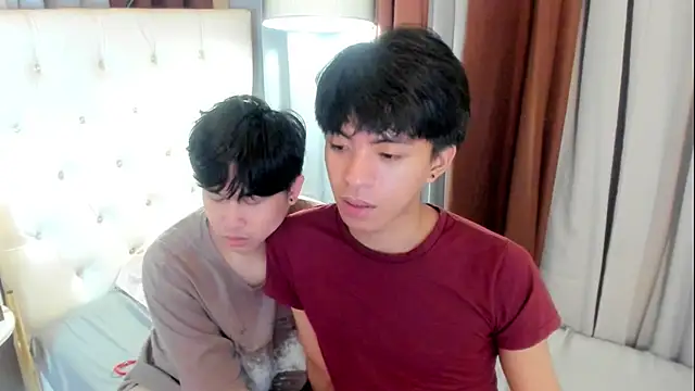 davincihugecock's Live XXX Chat