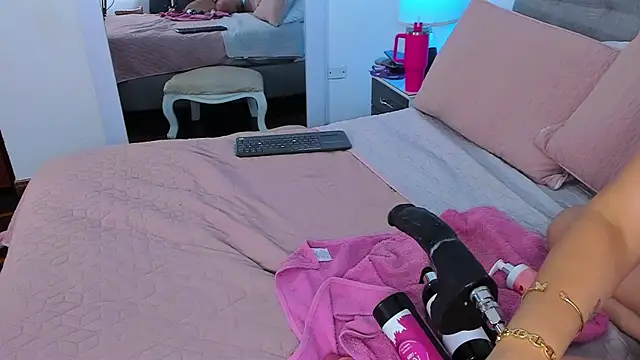 Samantha__Vega লাইভ XXX চ্যাট