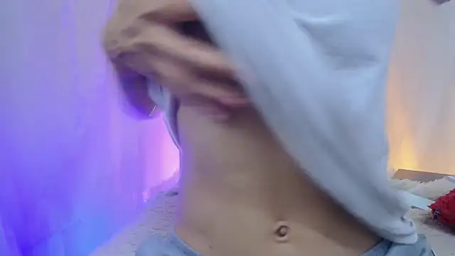 צ'אט XXX בשידור חי של Aurora_ath