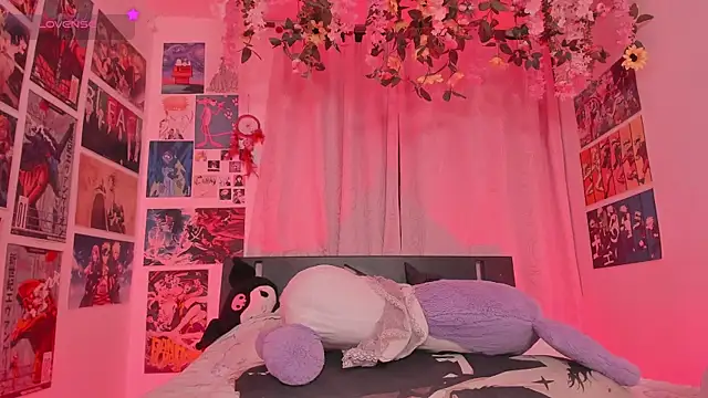 MissCurvyTop Adlı Modelin Canlı XXX Sohbeti