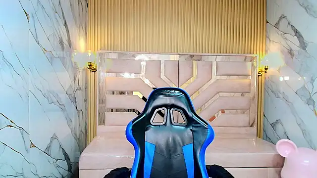 Aleja_r_'s Live XXX Chat
