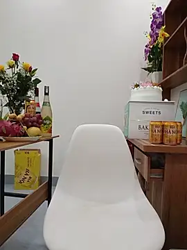 Emma_Linh 即時 XXX 聊天