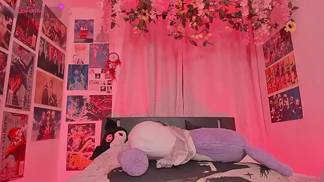 XXX chat uživo modela MissCurvyTop
