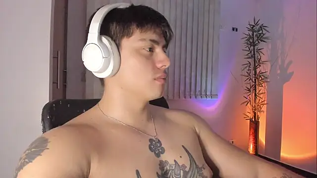 Онлайн чат XXX Giordano_Russo