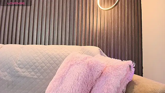 biancaa_18's Live XXX Chat