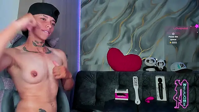 AmberAdams_ Live XXX Chat