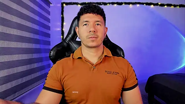 Chat XXX ao vivo de ransoj