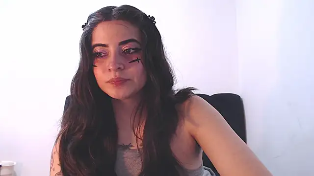 Annagoth_ Chat XXX in diretta