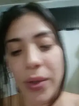 Онлайн чат XXX labellaylabestia9700