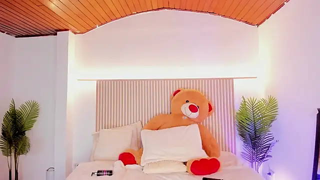 Milu_blossom's Live XXX Chat