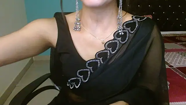 Your_lust143 Adlı Modelin Canlı XXX Sohbeti