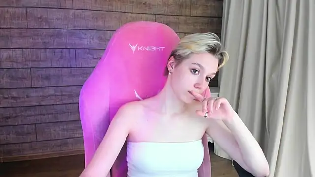 Chat +18 de AgataGate ao vivo