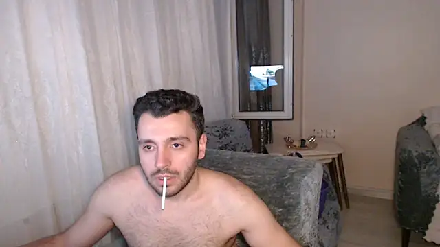 handsomeee04's Live XXX Chat