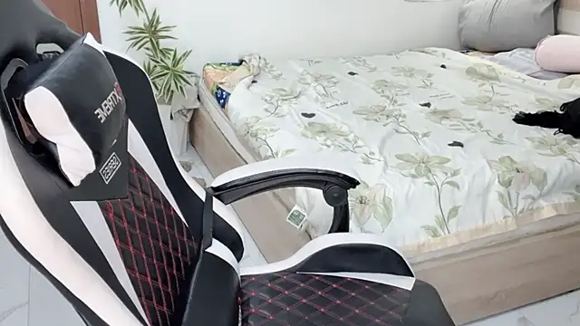Ni-Ni_2K's Live XXX Chat