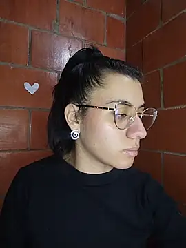 Amanda_x1 现场XXX聊天