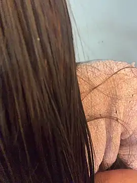 XXX chat uživo modela Aylin-fire