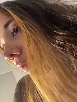 AndyFire69 XXX чат на живо