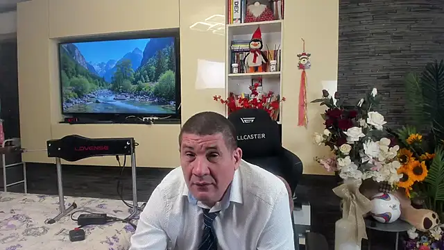 Chatroom XXX en direct de SpartacusDaddy48