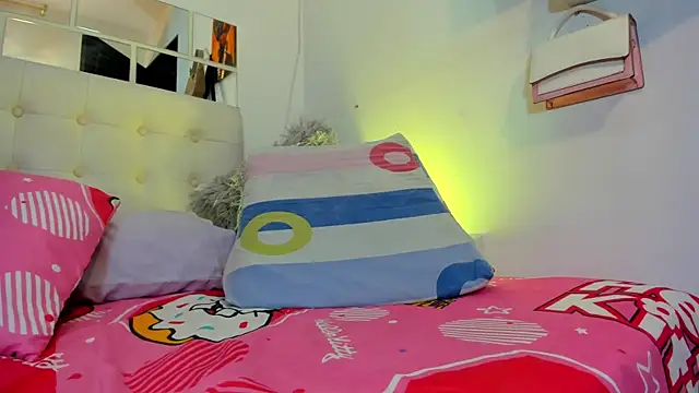 Chat XXX en directo de MiaEvans0