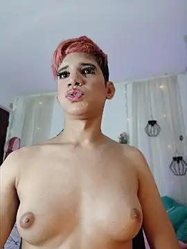 Chat +18 de Ariel_Femboy_ ao vivo